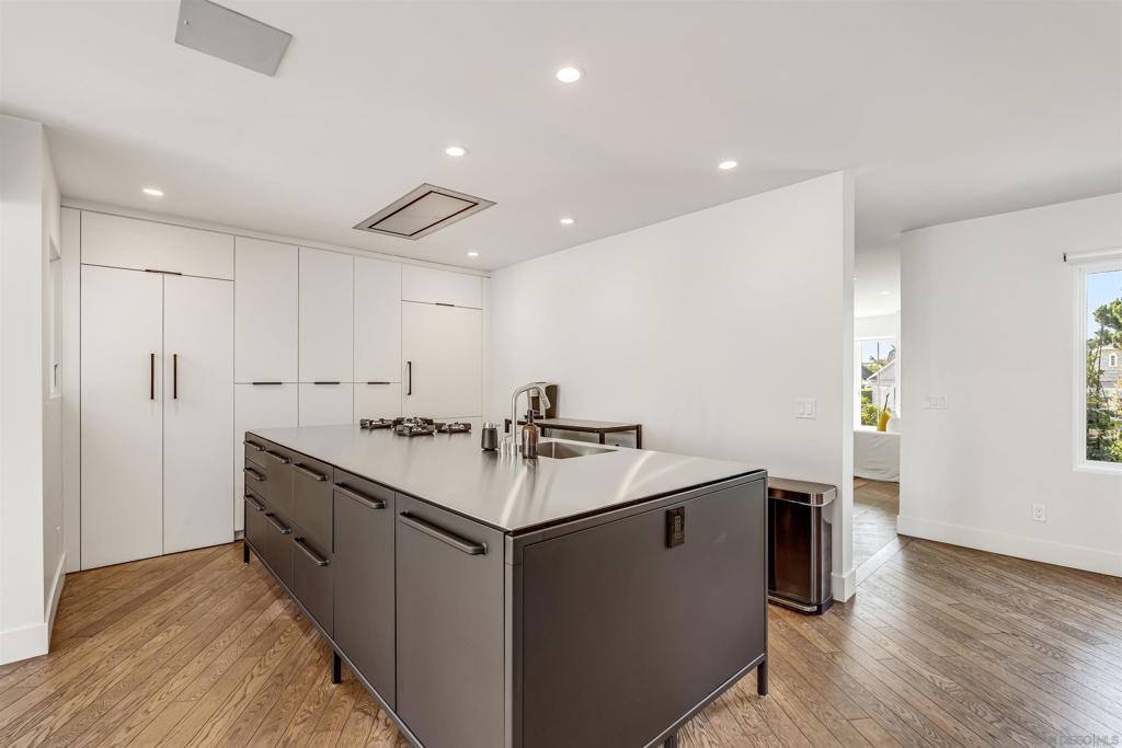 MLS #250031542SD image #13