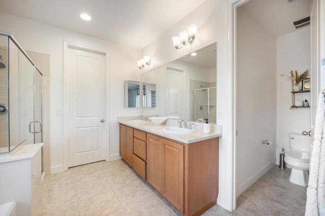 250 Robin Place, Gilroy CA: https://media.crmls.org/mediaz/7860d073-80d7-4200-8c75-0d73c21c2da8.jpg