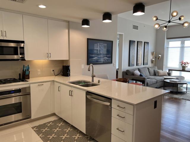 845 Fort Stockton Dr, San Diego CA: https://media.crmls.org/mediaz/78612a01-de52-4506-8e7d-8450fa32ecf2.jpg