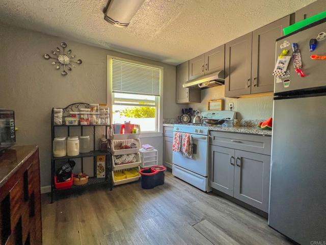 Detail Gallery Image 5 of 23 For 2150 Michael Ave, Stockton,  CA 95206 - – Beds | – Baths