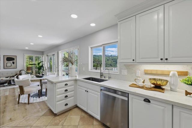 2434 Hastings Drive, Belmont CA: https://media.crmls.org/mediaz/7861946c-cf08-4d56-be46-f76826f8e8ae.jpg