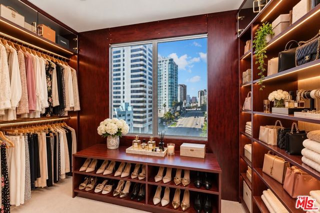 875 Comstock Avenue, 9D photo 37
