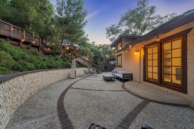 17255 Holiday Drive, Morgan Hill CA: https://media.crmls.org/mediaz/786274a4-3a2c-44e0-aac5-13aad327d4bf.jpg