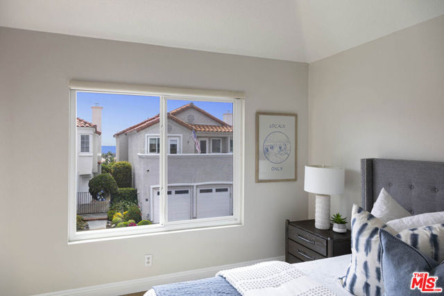 28 Saint Kitts, Dana Point CA: https://media.crmls.org/mediaz/78627c04-ce0d-4f40-81f0-201c93103551.jpg