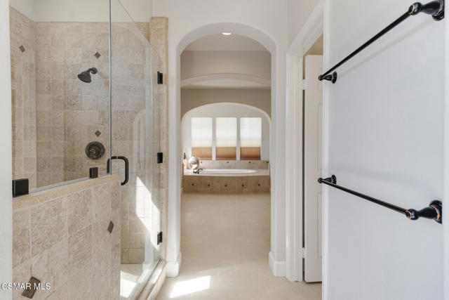 Image 43 of 79 For 4347 Via Entrada