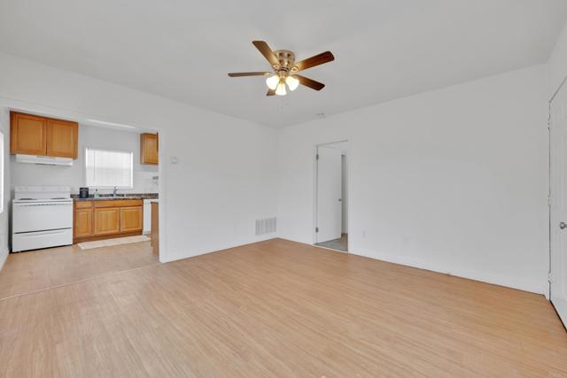 Detail Gallery Image 33 of 60 For 9015 9017 Campo Rd, Spring Valley,  CA 91977 - 6 Beds | 4 Baths