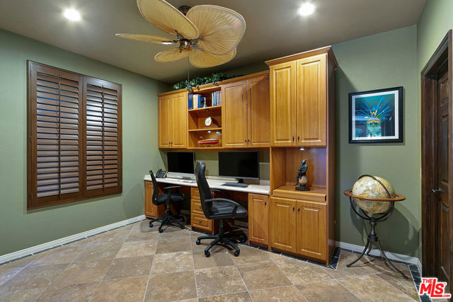 24822 Wooded Vista, West Hills CA: https://media.crmls.org/mediaz/78640cac-59b1-4b7e-b7d9-fee197685325.jpg