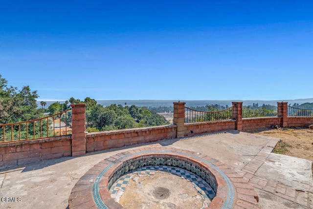 3660 Ranch Top Road, Pasadena CA: https://media.crmls.org/mediaz/7865436a-9199-4726-a411-700c7159c607.jpg