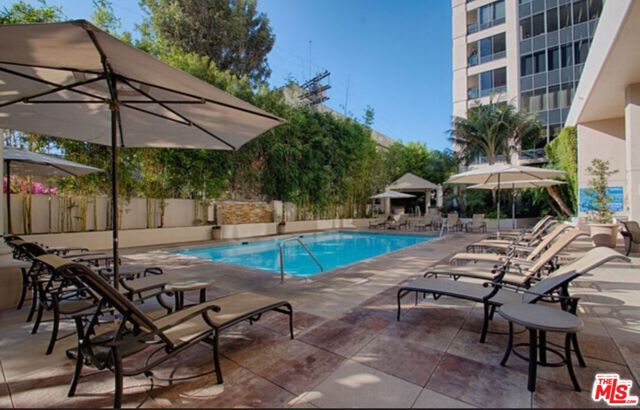 10724 Wilshire Boulevard, Los Angeles CA: https://media.crmls.org/mediaz/786564cf-a509-46bf-99a6-9bc9f1518990.jpg