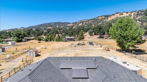 Detail Gallery Image 32 of 42 For 28551 Bear Valley Rd, Tehachapi,  CA 93561 - 4 Beds | 2 Baths