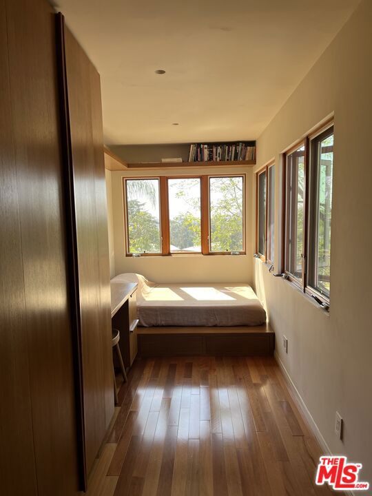 1966 Vestal Avenue, Los Angeles CA: https://media.crmls.org/mediaz/786708b8-1606-4ffd-b39a-2128ebbf4fba.jpg