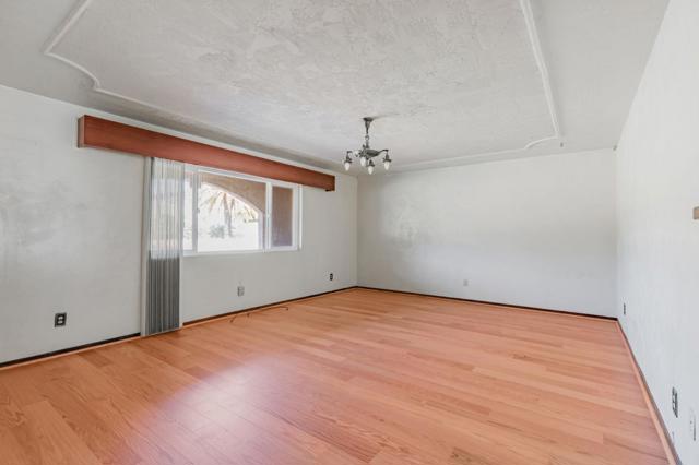 13560 Santa Teresa Boulevard, San Martin CA: https://media.crmls.org/mediaz/786934f6-5972-4b50-9454-1713e6e1087d.jpg