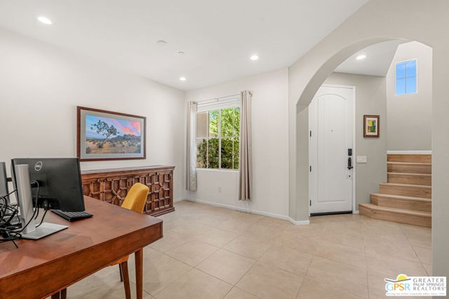 396 Ameno Drive, Palm Springs, CA 92262