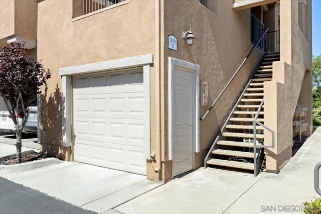 11121 Catarina Lane, San Diego CA: https://media.crmls.org/mediaz/786a802c-ab75-4ab7-9866-6b3c63342a06.jpg