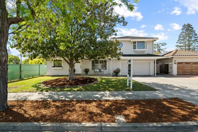 6730 Wisteria Way, San Jose CA: https://media.crmls.org/mediaz/786d1faf-1843-47ae-9094-65d36ade5a0f.jpg