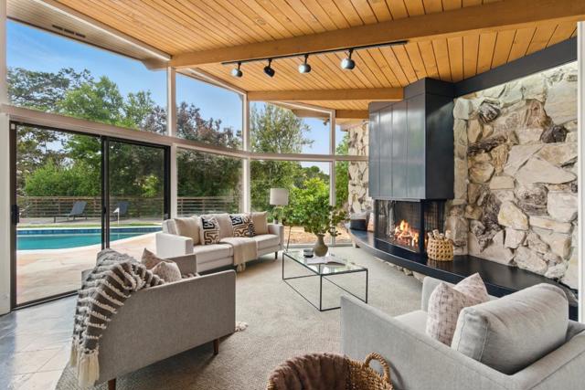 18009 Laird Court, Castro Valley CA: https://media.crmls.org/mediaz/786ea342-ab9e-4120-9612-6fc44ad82ef4.jpg