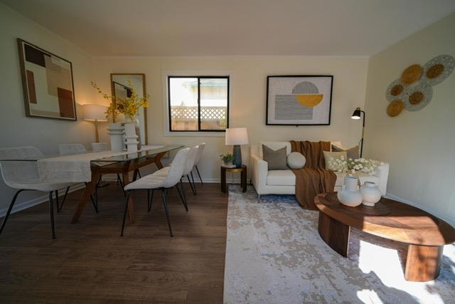 1308 Oxford Street, Redwood City CA: https://media.crmls.org/mediaz/786fea5d-6102-4b06-bd4d-ec41b1d3e833.jpg