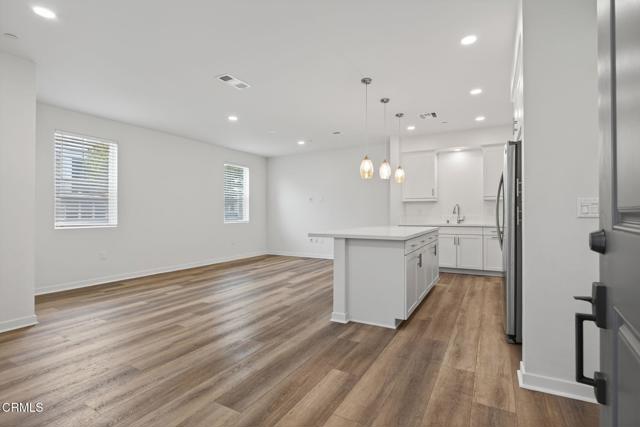 Detail Gallery Image 17 of 75 For 611 Winchester Dr, Oxnard,  CA 93036 - 3 Beds | 3/1 Baths