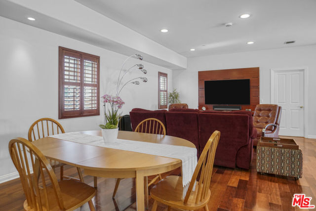 10943 Barman Avenue, Culver City CA: https://media.crmls.org/mediaz/7872d0d2-6378-4daa-b7d0-f07481cafec7.jpg