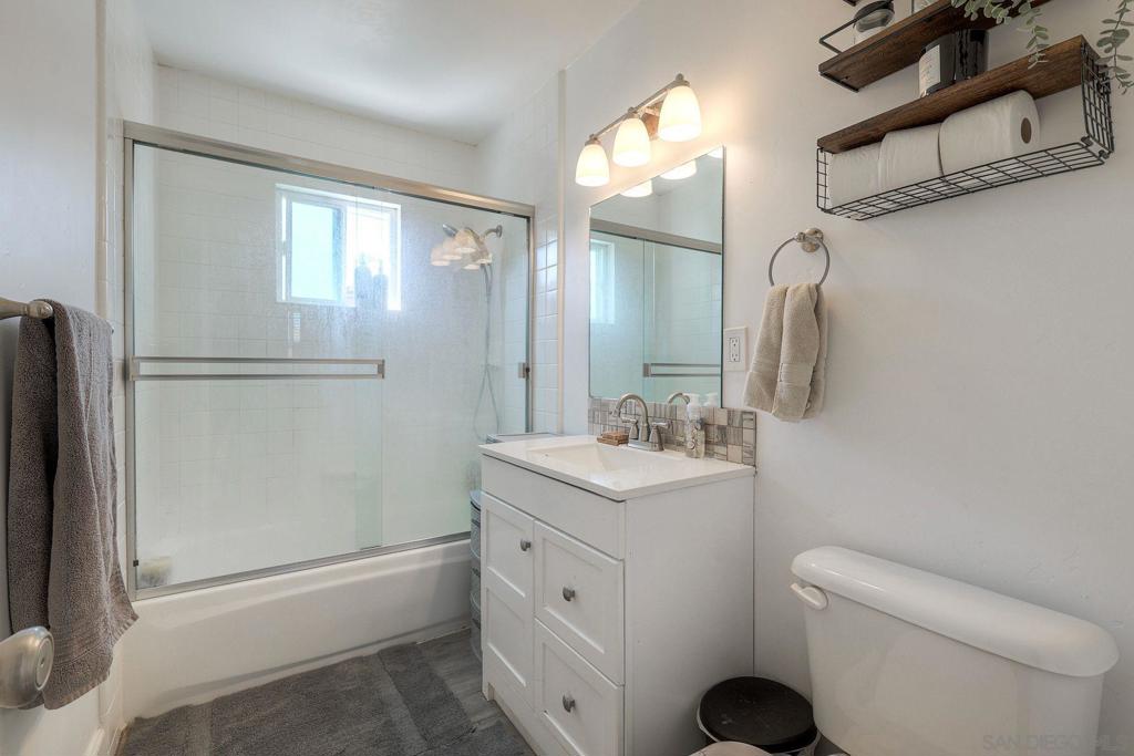 MLS #250036919SD image #9