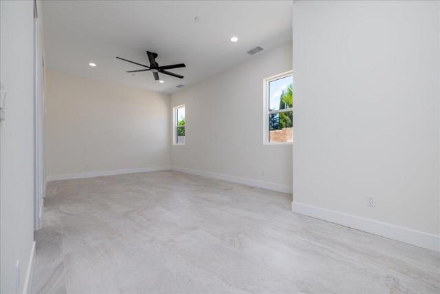 4195 Evergreen Lane, Banning CA: https://media.crmls.org/mediaz/7873ccdb-538b-40bd-a3ce-baad0f4ccb3a.jpg