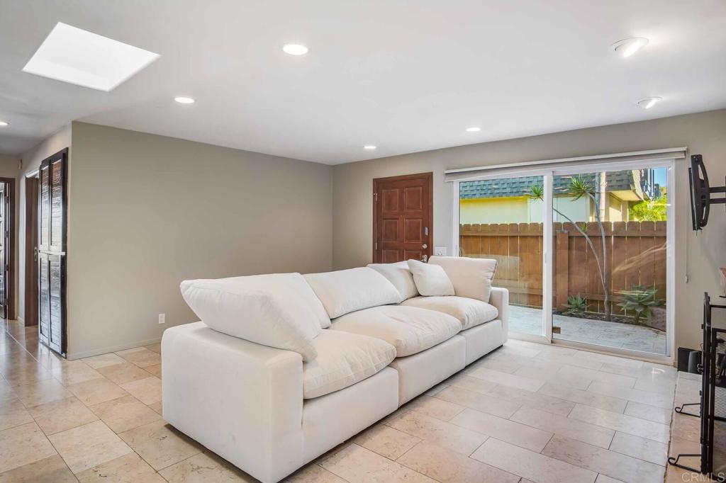 646 Solana Circle - photo 9