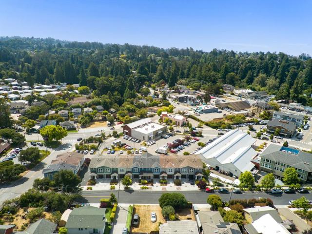 454 Granite Way, Aptos CA: https://media.crmls.org/mediaz/787485ef-5afe-47d9-97f6-16865ada0a7f.jpg