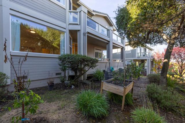 10511 Fairway Court, Carmel CA: https://media.crmls.org/mediaz/7875b4d2-0717-4420-8573-72251cda8b9f.jpg