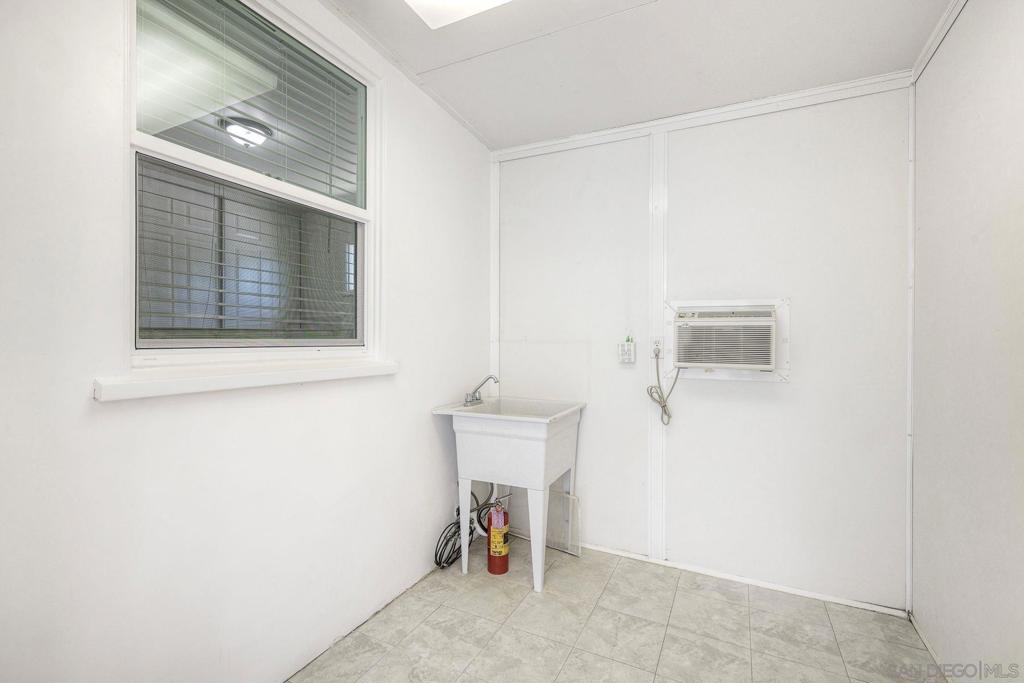 5422 Waring - photo 14