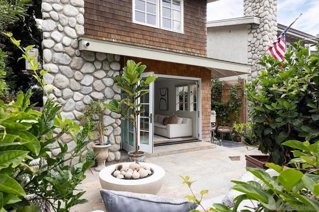 Image 10 of 49 For 335 Gravilla Street