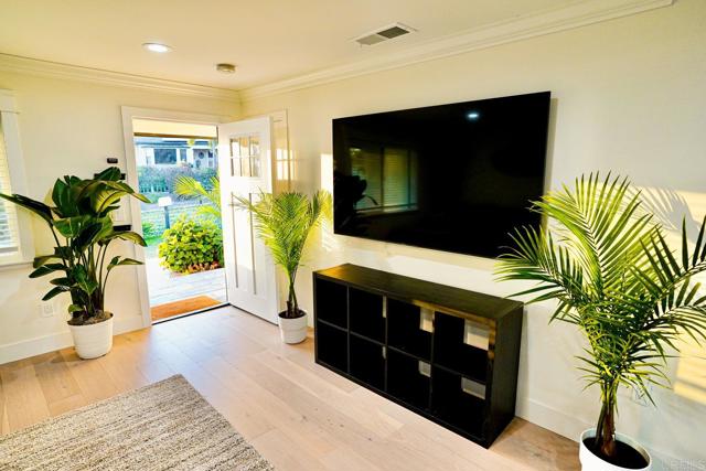 Detail Gallery Image 7 of 24 For 2687 Littleton Rd, El Cajon,  CA 92020 - 4 Beds | 3 Baths