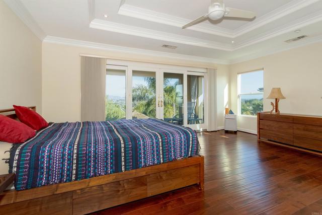 Image 20 of 53 For 473 Sandalwood Court