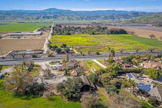 Image 16 of 91 For 584586 Monterey Road