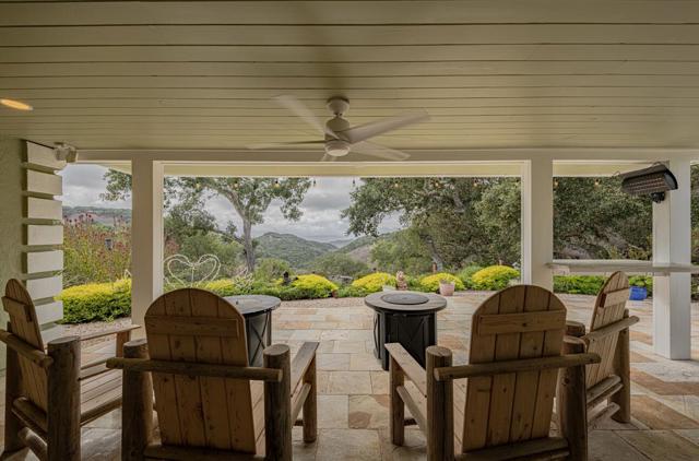 11394 Saddle Road, Monterey CA: https://media.crmls.org/mediaz/787a402c-6c9a-4c8b-8015-937e2055585f.jpg