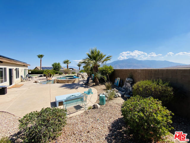 64025 Dolomite Court, Desert Hot Springs CA: https://media.crmls.org/mediaz/787a88dd-ae9b-44ac-a943-2d1f6df7555b.jpg
