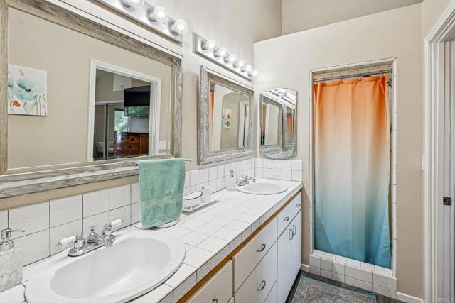 Detail Gallery Image 34 of 53 For 3016 Alta Vista Dr, Fallbrook,  CA 92028 - 3 Beds | 3/1 Baths
