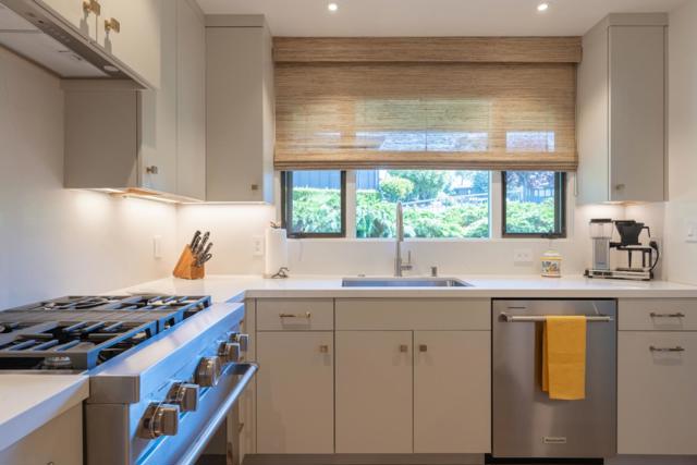 275 Del Mesa Carmel, Carmel CA: https://media.crmls.org/mediaz/787c48d3-d3ab-4c3c-916e-a952e8b53fac.jpg