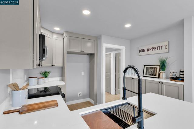 206 Princeton Ave, Vallejo CA: https://media.crmls.org/mediaz/787cc308-9ed6-4888-9138-43a74d5b24b5.jpg