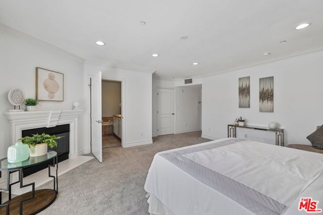 123 S Clark Drive, West Hollywood CA: https://media.crmls.org/mediaz/787cdfcc-08f4-4b77-938f-a9e683bb7dfc.jpg