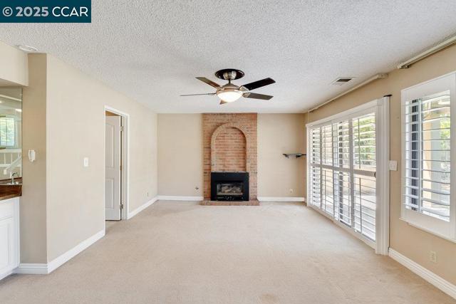 987 Morello Ave, Martinez CA: https://media.crmls.org/mediaz/787d161a-a194-4283-b1ed-3e725d8c0c75.jpg