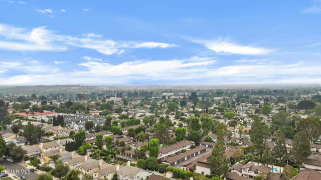 7565 Melvin Avenue, Reseda CA: https://media.crmls.org/mediaz/787e9932-c763-4544-9763-ac6b4eaeaa6a.jpg