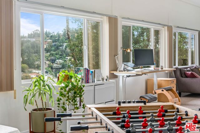 3736 Clayton Avenue, Los Angeles CA: https://media.crmls.org/mediaz/787ea100-41e5-4fa6-b385-ee9be5b77829.jpg