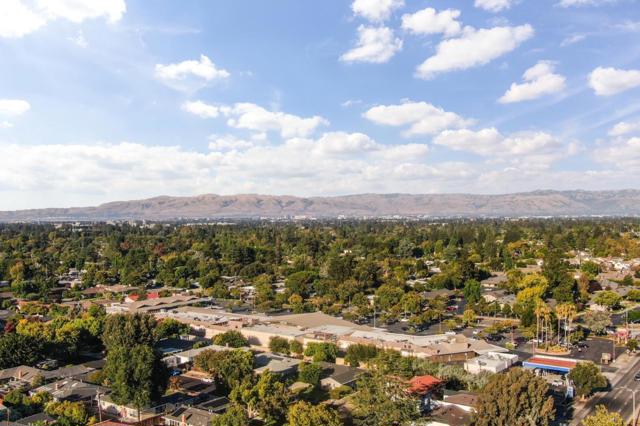 1284 Mandarin Drive, Sunnyvale CA: https://media.crmls.org/mediaz/787f79ac-9ae5-4e19-b8b2-8a83c24844d1.jpg