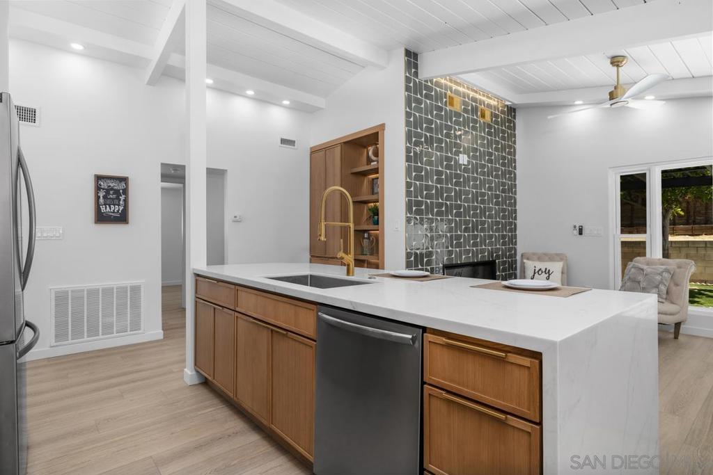 5556 Baja Dr - photo 4
