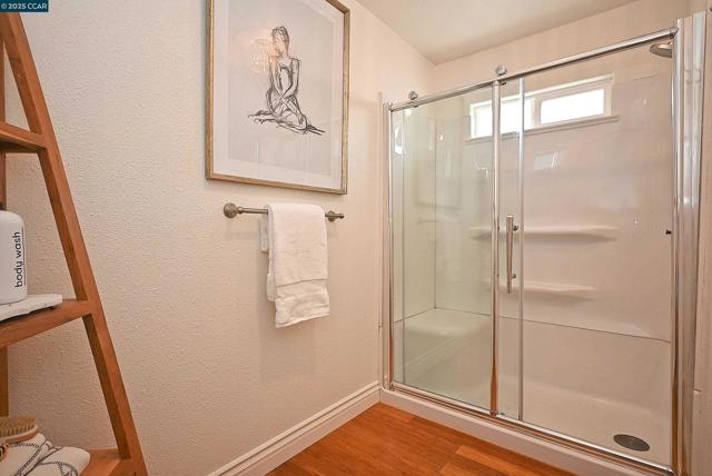 1250 Saint Louis Drive, Concord CA: https://media.crmls.org/mediaz/7880bc44-8846-4ef1-8805-5d216d9673aa.jpg