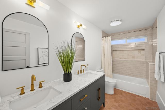 4420 Voltaire Street, San Diego CA: https://media.crmls.org/mediaz/7880c568-e892-4b24-9979-6b00d31ab707.jpg