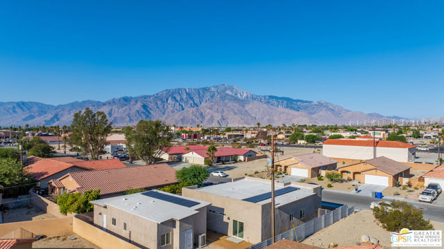 13704 Sarita Drive, Desert Hot Springs CA: https://media.crmls.org/mediaz/788240be-c20e-4404-82b8-30838c927f78.jpg