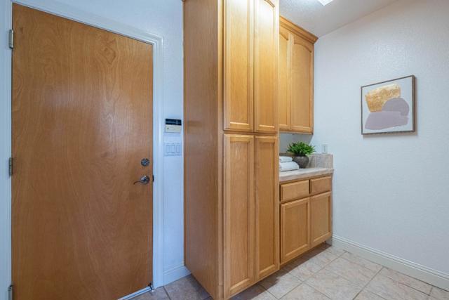 60 Brown Road, San Juan Bautista CA: https://media.crmls.org/mediaz/78828041-73ba-4cef-939d-ae093ad03023.jpg
