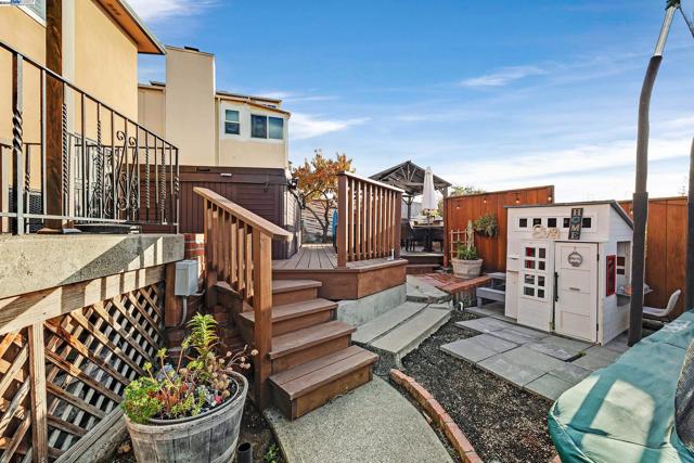 Image 48 of 60 For 1301 Juana Ave