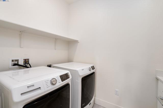 61109 Via Vicenza, San Ramon CA: https://media.crmls.org/mediaz/7882f0d1-8e0e-48f5-8a2c-702ed4b2404c.jpg